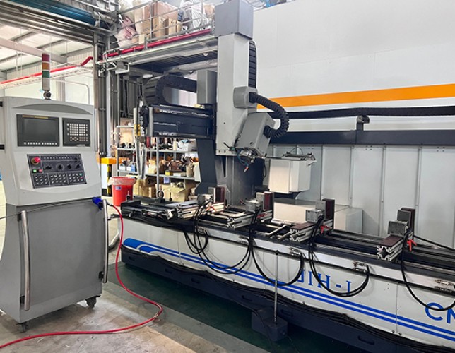 四軸加工中心機 JIH-CNC6500S 二號機